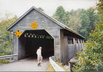 Edgell Bridge. Photo by Liz Keating, September 18, 2005